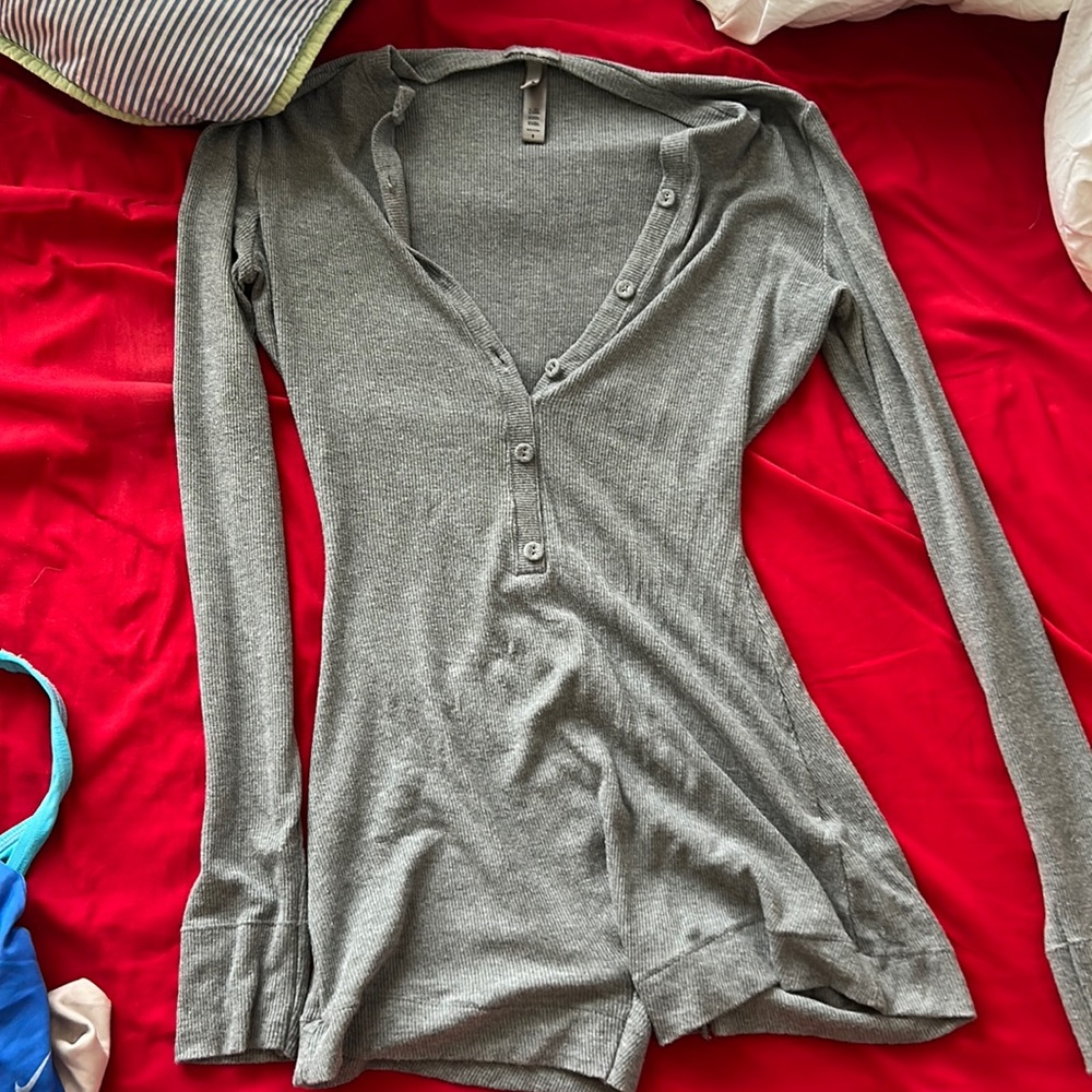 SKIMS Gray Long Sleeve Henley Romper